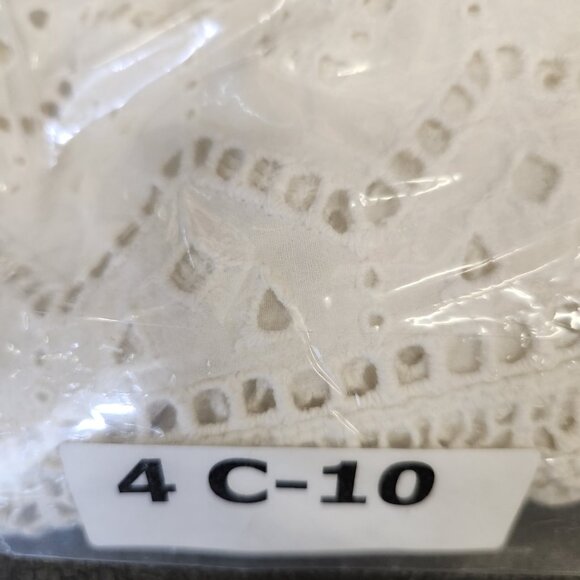 Anthropologie Sustainable Lace Tank Size XL White Eyelet Coastal Feminine Beach - Picture 10 of 10